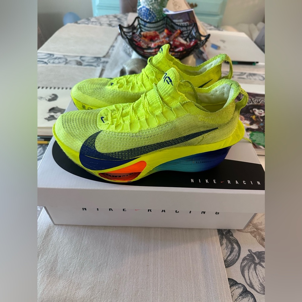 Women’s Nike AlphaFly 3 Size 9.5